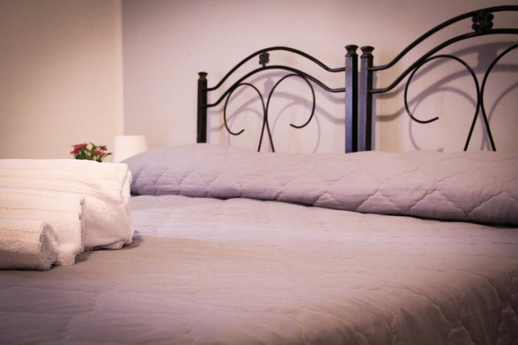 Tra L'Etna E Il Mare B&B CTA Eksteriør billede